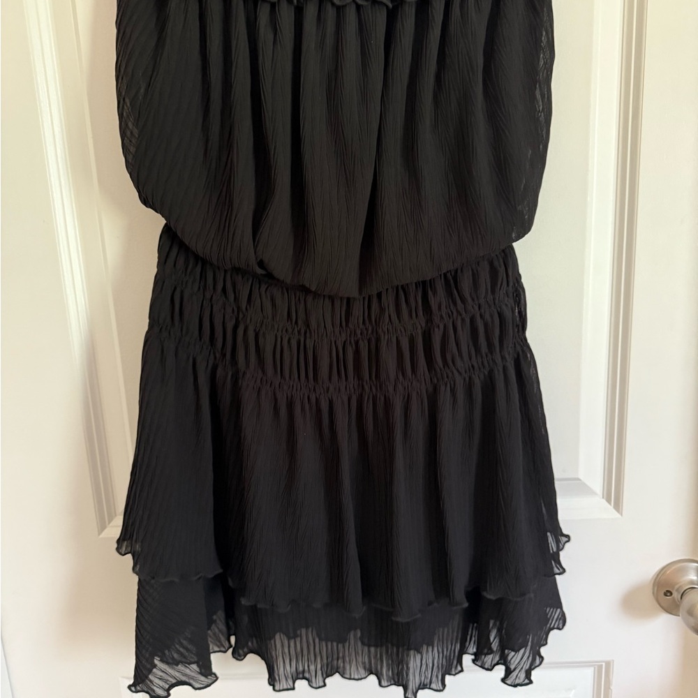 Elegant Black boutique Pleated Dress